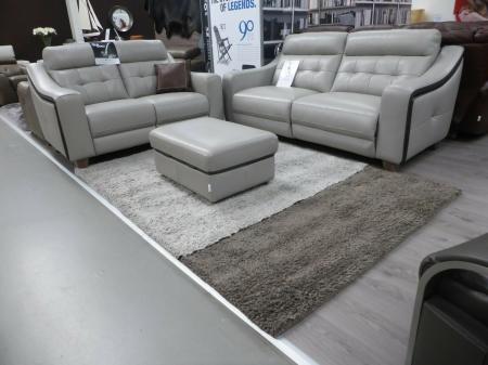 Natuzzi Italia LARS 100 percent wool Grey 170cm x 240cm Rug Natuzzi Italia LARS 100 percent wool Grey 170cm x 240cm Rug
